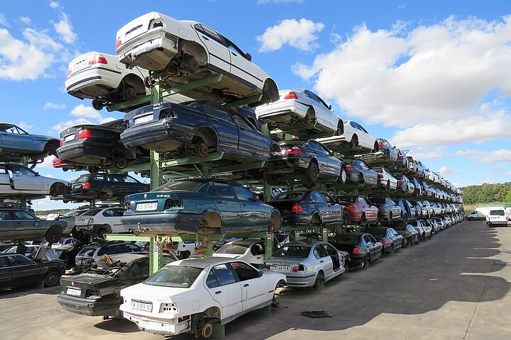 cantilever racking for vehicle storage